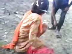 Hút thuốc trong biki ...