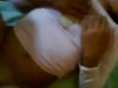 Tay, chơi có vụng tr ...