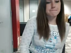 Cô gái phim sex vung ...